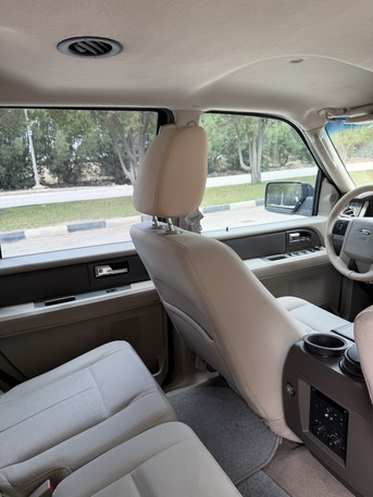 Jubail, Vehicles, Cars & Trucks , SAR 29500,  Ford Expedition,  2011,  Automatic,  415000 KM,  Powerful American Full-Size SUV
