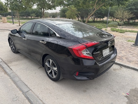 Riyadh, Vehicles, Cars & Trucks , SAR 44000,  Honda Civic  (Full Option),  2020,  Automatic,  107000 KM,  Very Neat And Clean Well Maintained