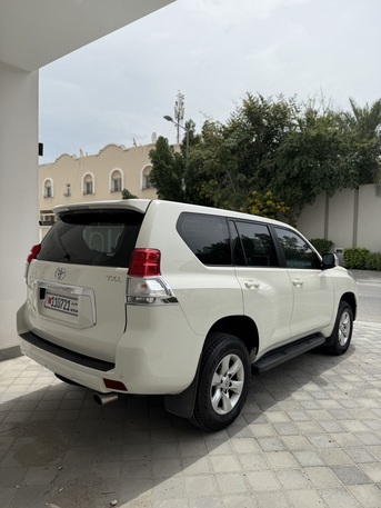Juffair, Vehicles, Cars & Trucks , BHD 5450,  Toyota Prado,  2012,  Automatic,  297000 KM,    Model