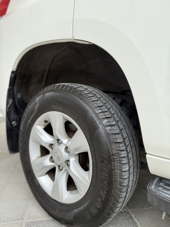 Juffair, Vehicles, Cars & Trucks , BHD 5450,  Toyota Prado,  2012,  Automatic,  297000 KM,    Model