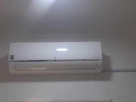 Khobar, Air Conditioners, SAR 1100,  Split Ac Ine Xcellent Conditions