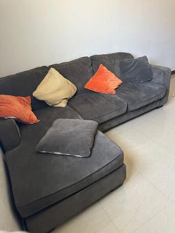 Dhahrat Laban, Household Items, Below Items For Sale