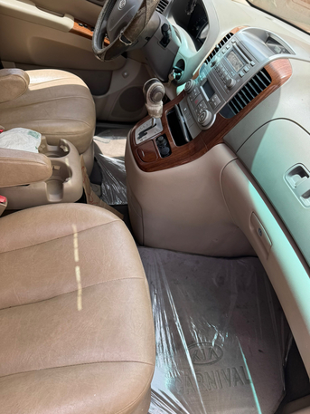 Jeddah, Vehicles, Cars & Trucks , SAR 22000,  Kia Carnival,  2008,  Automatic,  246012 KM,   Ex