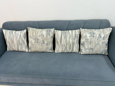 Riyadh, Furniture, SAR 700,  3 Seater Sofa Its New