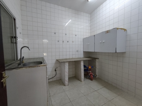 Manama, Apartments, Flats, Houses & Villas, BHD 170/year,  1 BR,  Manama:- Groundfloor 1Bhk Unfurnished Flat On Rent With Ewa..