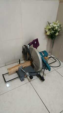 Dammam, Industrial Machinery, SAR 2600,  Makita Ls1440 Miter Saw, 355mm(14 Inch) , 1380W, 3200rpm, 34.2kg