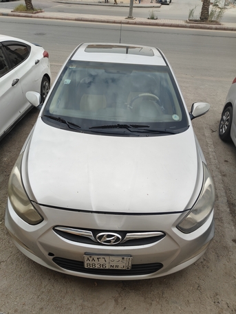 Riyadh, Vehicles, Cars & Trucks , SAR 21000,  Hyundai Accent,  2014,  Automatic,  300000 KM,   Model Full Option  For Sale