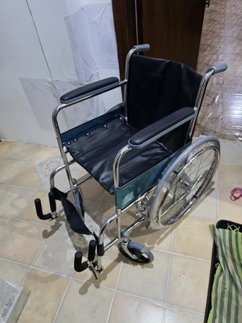 Al Baghdadyiah Al Gharbyia, Bicycles, SAR 250,  Wheelchair