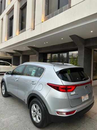Jeddah, Vehicles, Cars & Trucks , SAR 38000,  Kia Sportage,  2017,  Automatic,  220 KM,  For Sale
