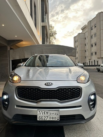 Jeddah, Vehicles, Cars & Trucks , SAR 38000,  Kia Sportage,  2017,  Automatic,  220 KM,  For Sale