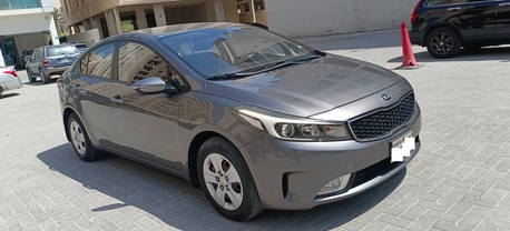 Manama, Vehicles, Cars & Trucks , BHD 2900,  KIA Cerato,  2018,  Automatic,  124500 KM,  Same Like New!  Great Condition - Expat Family Used Car !