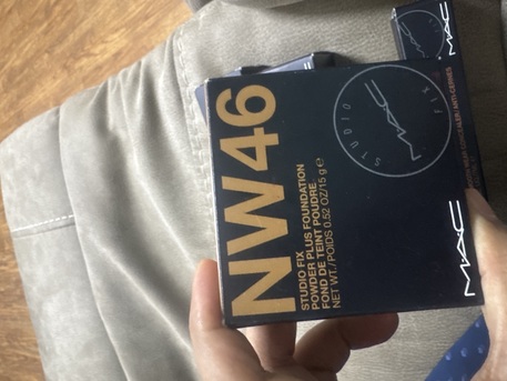 Riyadh, Clothing & Accessories, SAR 100,  Original MAC Foundation And Concealer For Sale