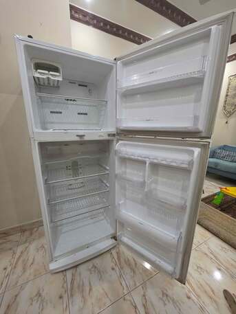 Al Muruj, Electronics, SAR 650,  Samsung Fridge 420 Liter