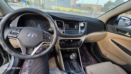 Jeddah, Vehicles, Cars & Trucks , SAR 49500,  Hyundai Tucson,  2016,  Automatic,  183203 KM,    (First Owner)