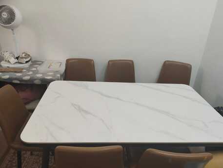 Al Malaz, Air Conditioners, SAR 650,  Window AC 2 Nos 650 SAR Each +Dining Table With 6 Chairs 1800 SAR  New Excelent Condition