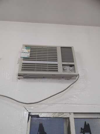 Al Malaz, Air Conditioners, SAR 650,  Window AC 2 Nos 650 SAR Each +Dining Table With 6 Chairs 1800 SAR  New Excelent Condition