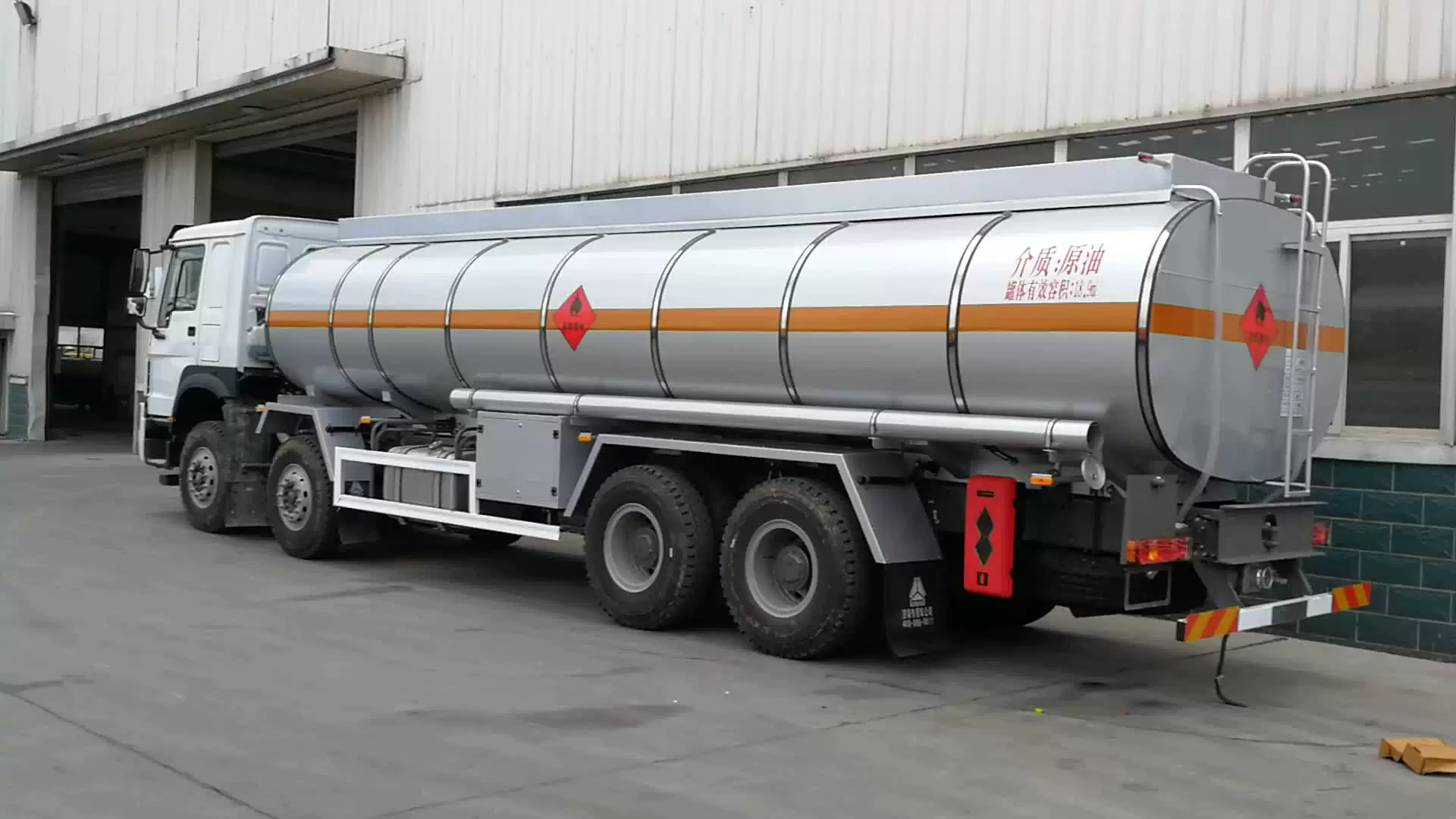 Riyadh, Logistics, E Diesel Tanker 2025 Model