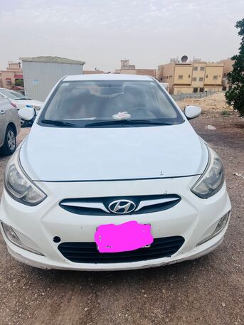 Al Malaz, Vehicles, Cars & Trucks , SAR 24500,  Hyundai Accent,  2017,  Automatic,  289160 KM,     @ SAR 24,500