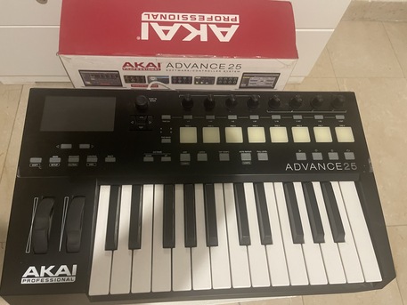 Al Sulaymaniyyah, Musical Instruments, SAR 500,  AKAI Professional Advance 25 MIDI Keyboard