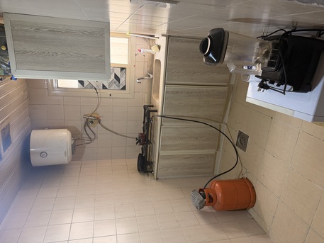 Dammam, Apartments, Flats, Houses & Villas, SAR 1400/month,  2 BR,  Apartment Available For Rent In Dammam.  &bull; 2 Bedrooms &bull; 1 Bathroom &bull; Open Outside Space