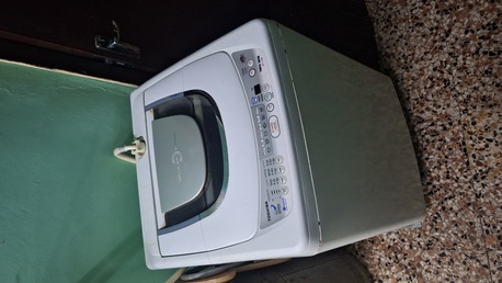 Gudaibiya, Electronics, BHD 65,  Washing  Machine  And Microwave  For Sale