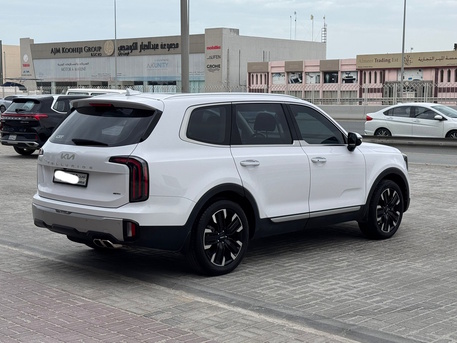 Manama, Vehicles, Cars & Trucks , BHD 13500,  Kia Telluride GT Line,  2023,  Automatic,  40100 KM,    (White)