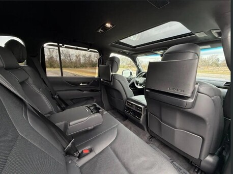 Brunei, Vehicles, Cars & Trucks , BND 60000,  Lexus LX600,  2023,  Automatic,  16000 KM,    4WD Gcc Full Options 16,200KM