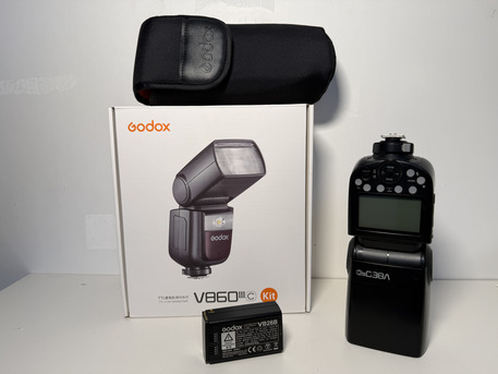 Al Naseem, Photo & Video, SAR 750,  GODOX FLASH V860III FOR CANON TTL