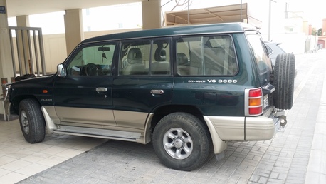 Manama, Vehicles, Cars & Trucks , BHD 1150,  Mitsubishi Pajero 3.0 L Full Option Classic Single Ownar,  1998,  Automatic,  30000 KM,
