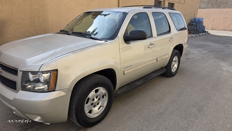 Riyadh, Vehicles, Cars & Trucks , SAR 38000,  Chevrolet Tahoe,  2013,  Automatic,  365000 KM,  تاهو ٢٠١٣ بدون دبل للبيع
