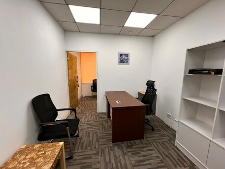 Deira, Offices, AED 36000,  200 Sq. Meter,  Upgrade Your Business Address With A Professional Office Space At An Unbeatable Price.