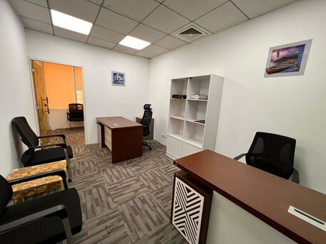 Deira, Offices, AED 36000,  200 Sq. Meter,  Upgrade Your Business Address With A Professional Office Space At An Unbeatable Price.