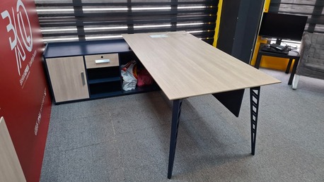 Manama, Furniture, BHD 85,  Modern Executive Office Desk