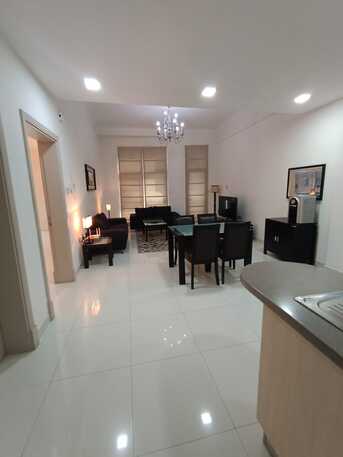 Umm Al Hassam, Apartments, Flats, Houses & Villas, BHD 200/month,  1 BR,  Looking For Female Professional Or Students To Share A Flat