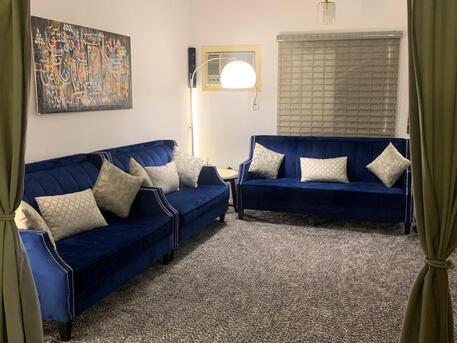 Riyadh, Furniture, SAR 800,  Sofa Set And Table
