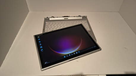 Riyadh, Computers, SAR 699,  *SPECIAL OFFER* PANASONIC Toughbook CF-XZ6 With (FREE BAG)