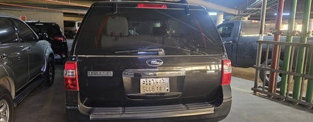 Riyadh, Vehicles, Cars & Trucks , SAR 35000,  Ford Expedition,  2014,  Automatic,  187000 KM,