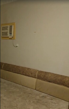 Riyadh, Rooms for Rent, SAR 10000/year,  Furnished,  1 Big Room With Separate Entrance And Bathroom For Small Family Or Executive Bachelor.