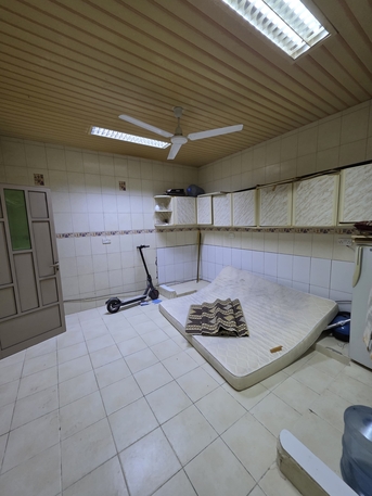 Hidd, Apartments, Flats, Houses & Villas, BHD 200,  2 BR,  Flat With Ewa For Rent In Hidd