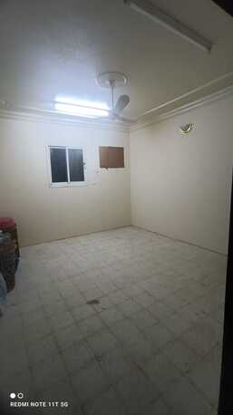 Al Aziziyah, Rooms for Rent, SAR 800/month,  16 Sq. Meter,  Room With Washroom Available For 6-months