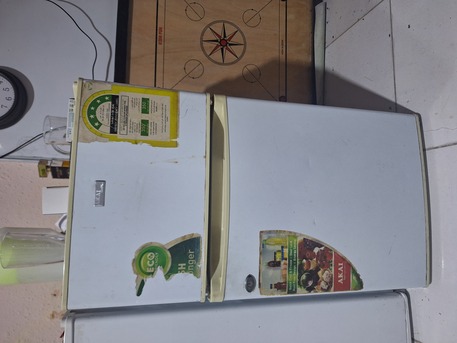 Al Safa, Appliances, SAR 600,  Washing Machine And Small Fridge