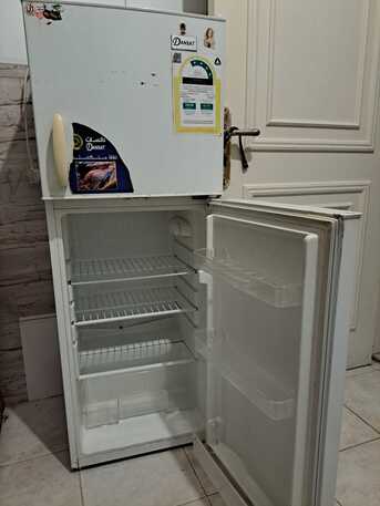 Jeddah, Household Items, SAR 400,  Dansat Refrigerator Medium Size