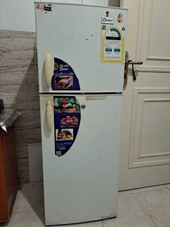 Jeddah, Household Items, SAR 400,  Dansat Refrigerator Medium Size