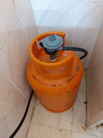 Qunfudhah, Household Items, SAR 500,  Refrigerator=500, Washing Machine=300, Gas Cylinder=200, Stove=100,
