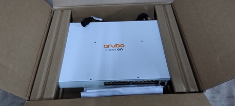 Jubail, Computers, SAR 1300,  Aruba Switch With Full PPE 24 Ports