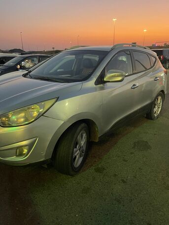Jeddah, Vehicles, Cars & Trucks , SAR 32500,  2013,  2013,  Automatic,  286000 KM,  Hyundai Tucson, , ,