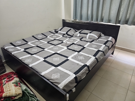 Manama, Furniture, BHD 40,  Almirah And King Size Bed