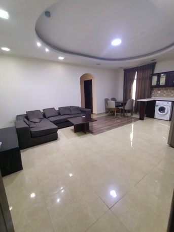 Salmaniya, Apartments, Flats, Houses & Villas, BHD 300/month,  2 BR,  Fully Furnished 2 BHK Spacious Flat For Rent In Salmaniya With Electricity*35529070
