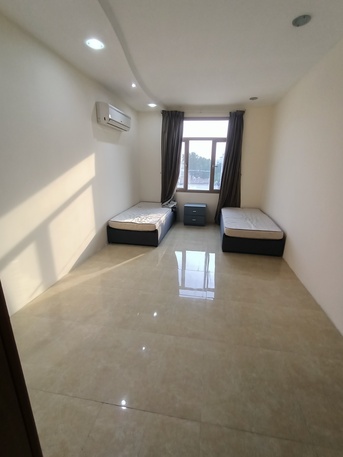 Salmaniya, Apartments, Flats, Houses & Villas, BHD 300/month,  2 BR,  Fully Furnished 2 BHK Spacious Flat For Rent In Salmaniya With Electricity*35529070