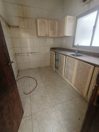 Hoora, Apartments, Flats, Houses & Villas, BHD 160/month,  2 BR,  *** 2 BHK Spacious 2 Bedroom Family Flat For Rent In Hoora*35529070